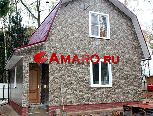 Пример утепления фасада дома панелями полиметпан производства Амаро